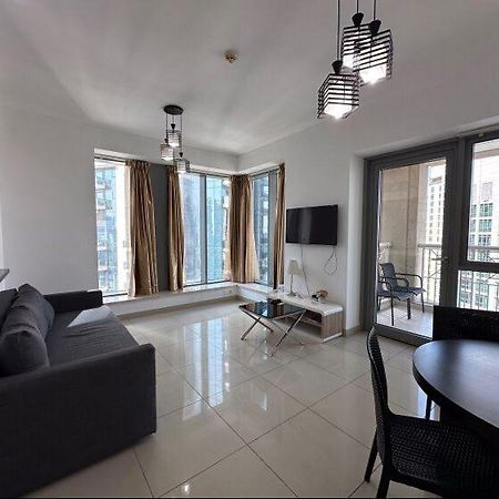 Downtown Apartments With Fountain And Burj Khalifa View Dubai Bagian luar foto